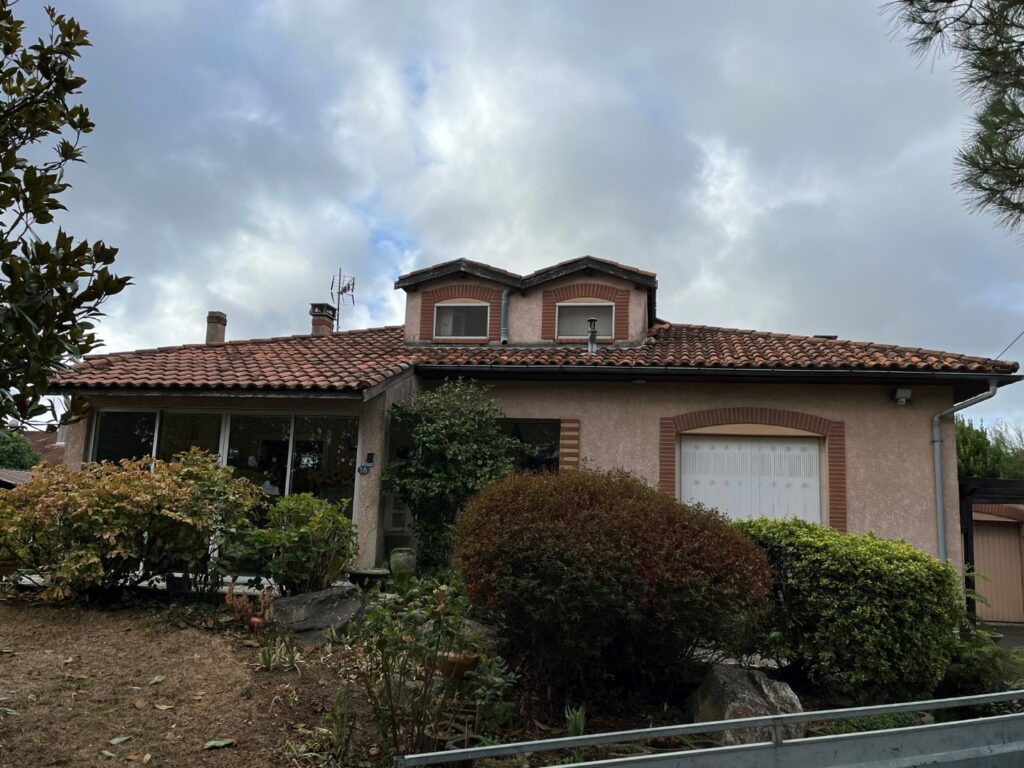 Changement de couverture à Pibrac près de Toulouse